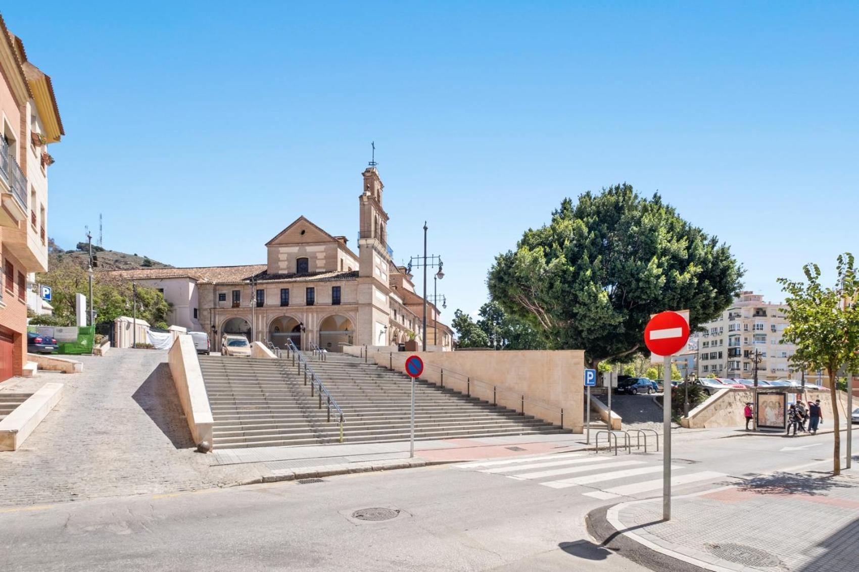 Apartment Modern And Comfortable Malaga